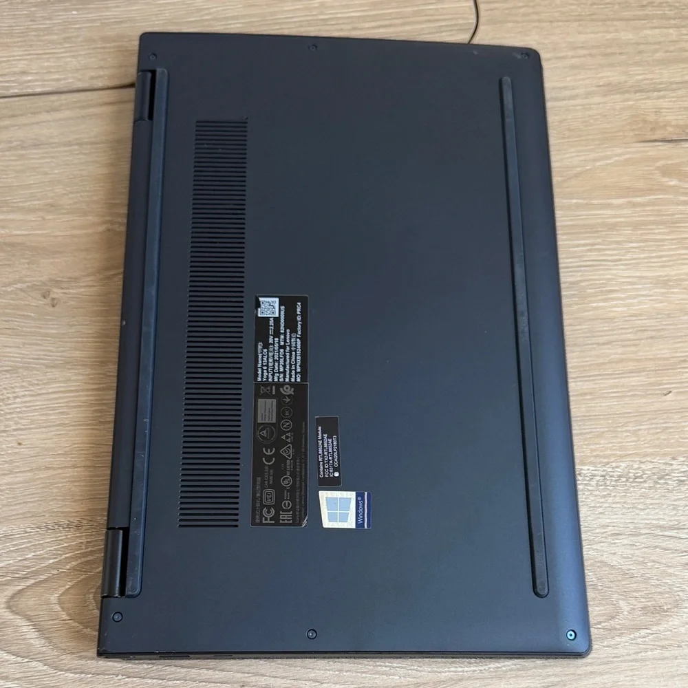 Lenovo Yoga LAPTOP